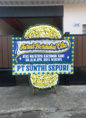 Papan Bunga Duka di Cipinang Besar Utara